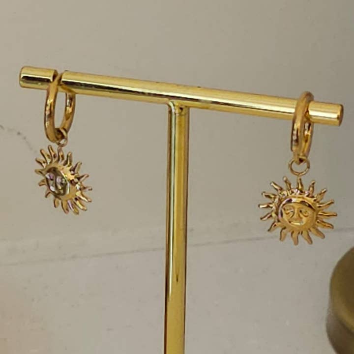 Silver RATCHADA STEEL EARRING for wholesale on Faire1