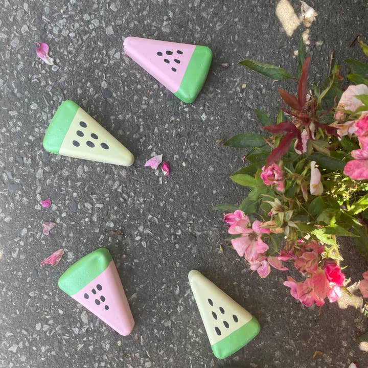 TWEE made for little hands - Wholesale Chalk - WHITNEY'S WATERMELON TWEE HANDMADE SIDEWALK CHALK3
