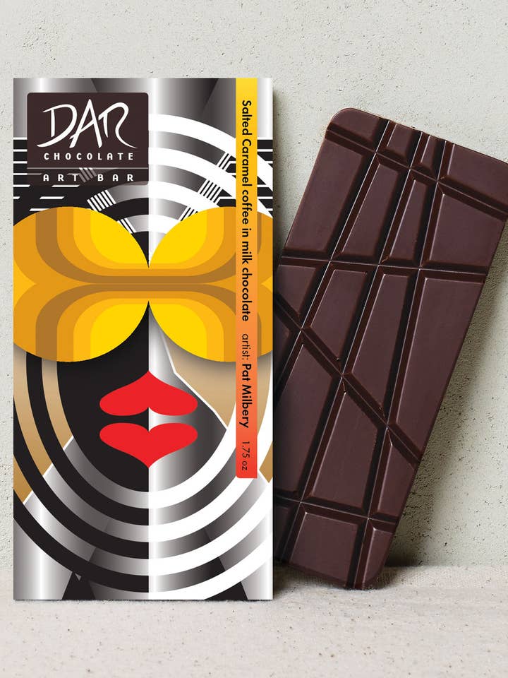 Barre d'Art : Barre de Chocolat au Lait au Café Caramel Salé 60% Cacao pour la vente par Dar Chocolate