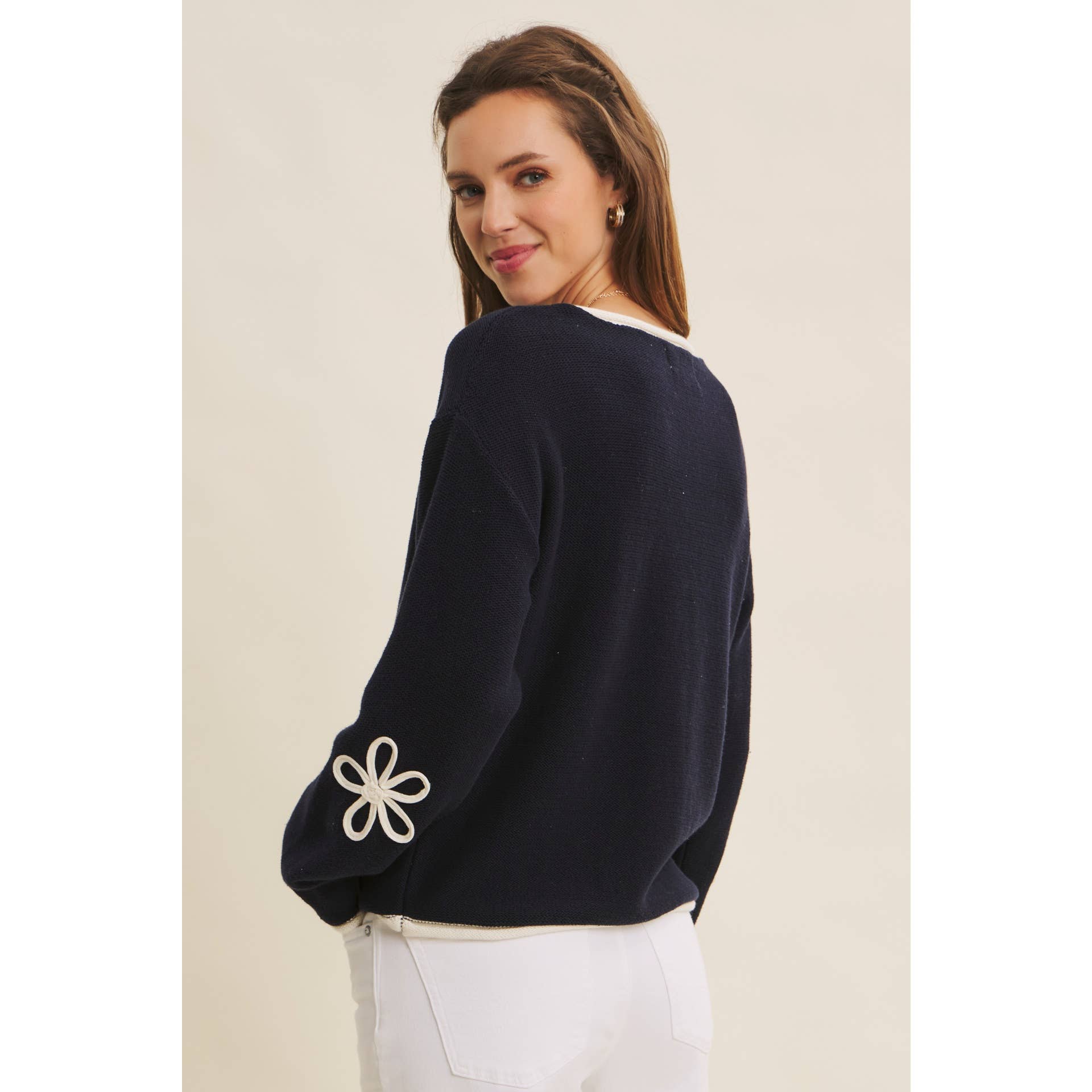in february - Wholesale Knit Sweater - Women's - EFFORTLESS COMFORT CONTRAST FLORAL APPLIQUE SOFT SWEATER21