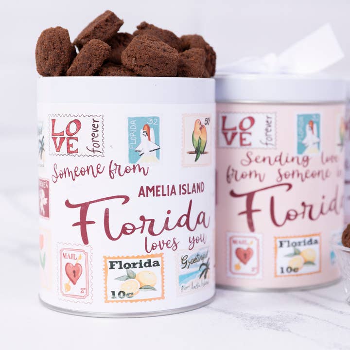 Amelia Island Valentine's Gift Tin - White for wholesale by Watanut