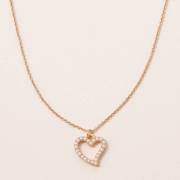 Dainty Pearl Heart Pendant Necklace for Special Occasions for wholesale by Frem