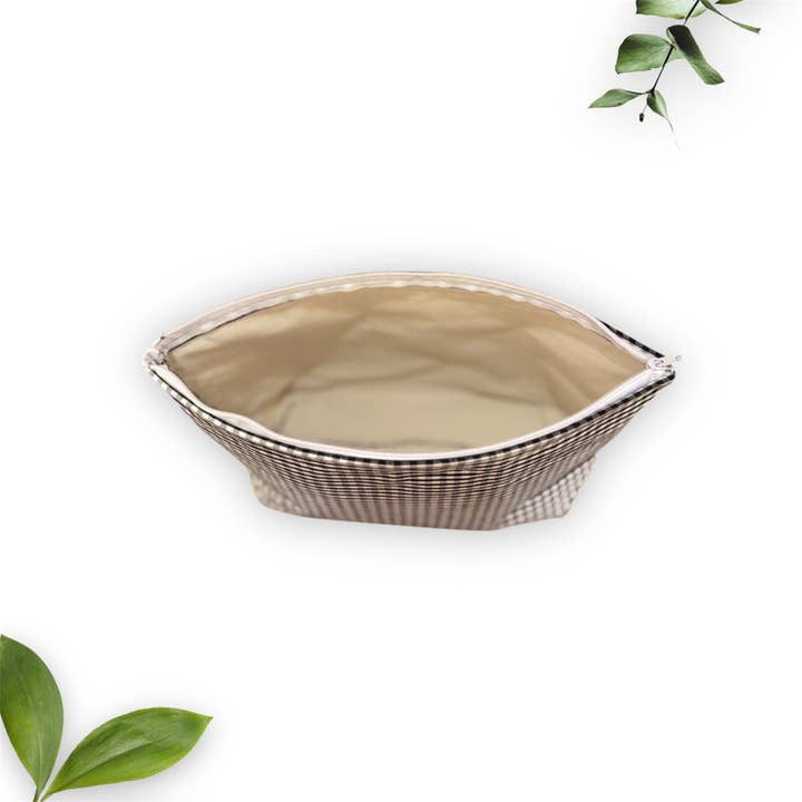 everydaybags.gifts - Wholesale Toiletry Bag - Women's - Black & White Checkered Washbag – Handmade Travel Bag3