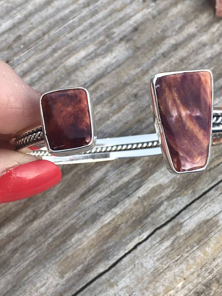 Navajo Floating Spiny Oyster Sterling Silver Cuff Bracelet Stamped for wholesale by Nizhonitradersllc