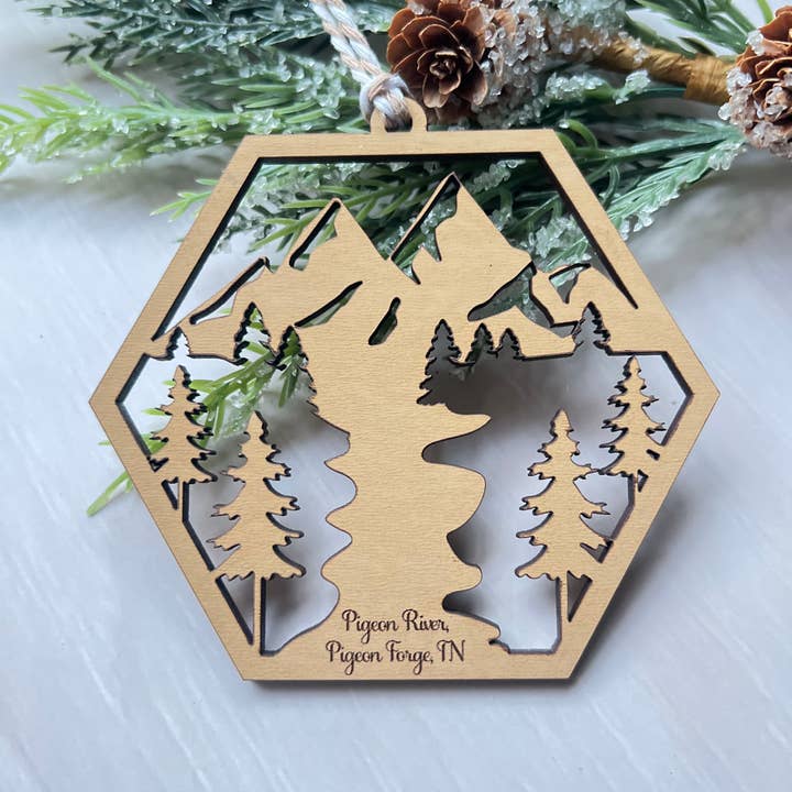 Stad Woodlands - Wholesale Ornament - Mountains and River Personalized Christmas Ornament