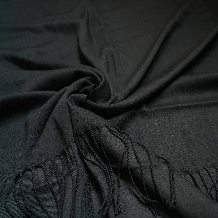 Lili Scarves - Wholesale Scarf - Women's - Plain Light Large Pashmina Scarf - 20 Colours17