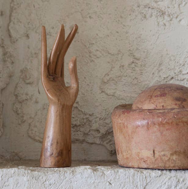 Mahe Homeware - Wholesale Decorative Tabletop Object - Wooden Hand Jeweler2