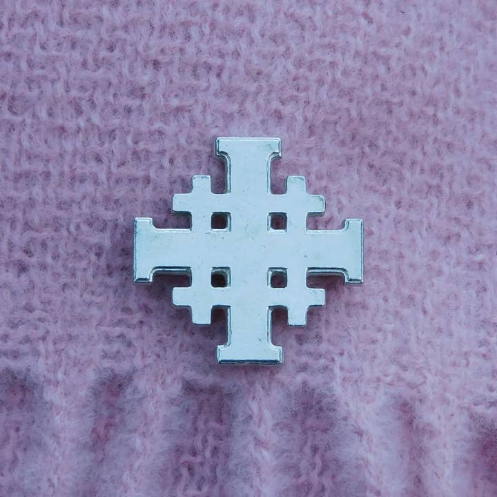 William Sturt Fine Pewter - Vente Pince à cravate – homme - Toboggan croix de Jérusalem - Coulée à la main lisse par William1