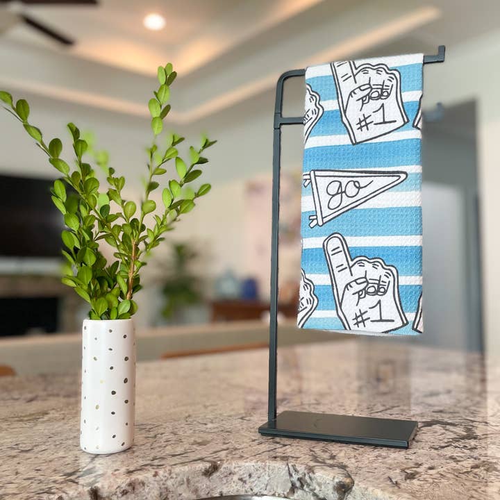 Asciugamano per portellone posteriore blu reale per la vendita all'ingrosso da parte di Jessica Reynolds Art