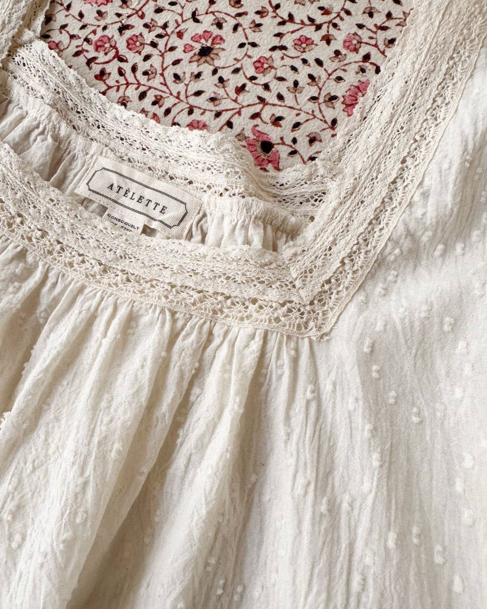 Atèlette - Wholesale Blouse - Women's - Cream Cotton Lace Puff Sleeve Top - Bea Top2