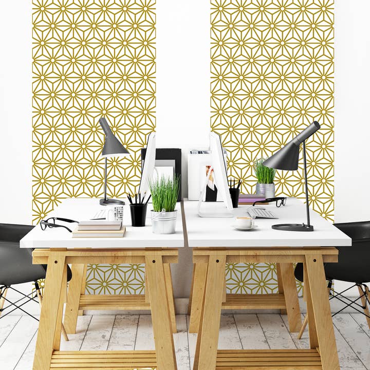 Papier peint adhésif vinyle STERLING Or 60x255cm pour la vente par Le Grand Cirque