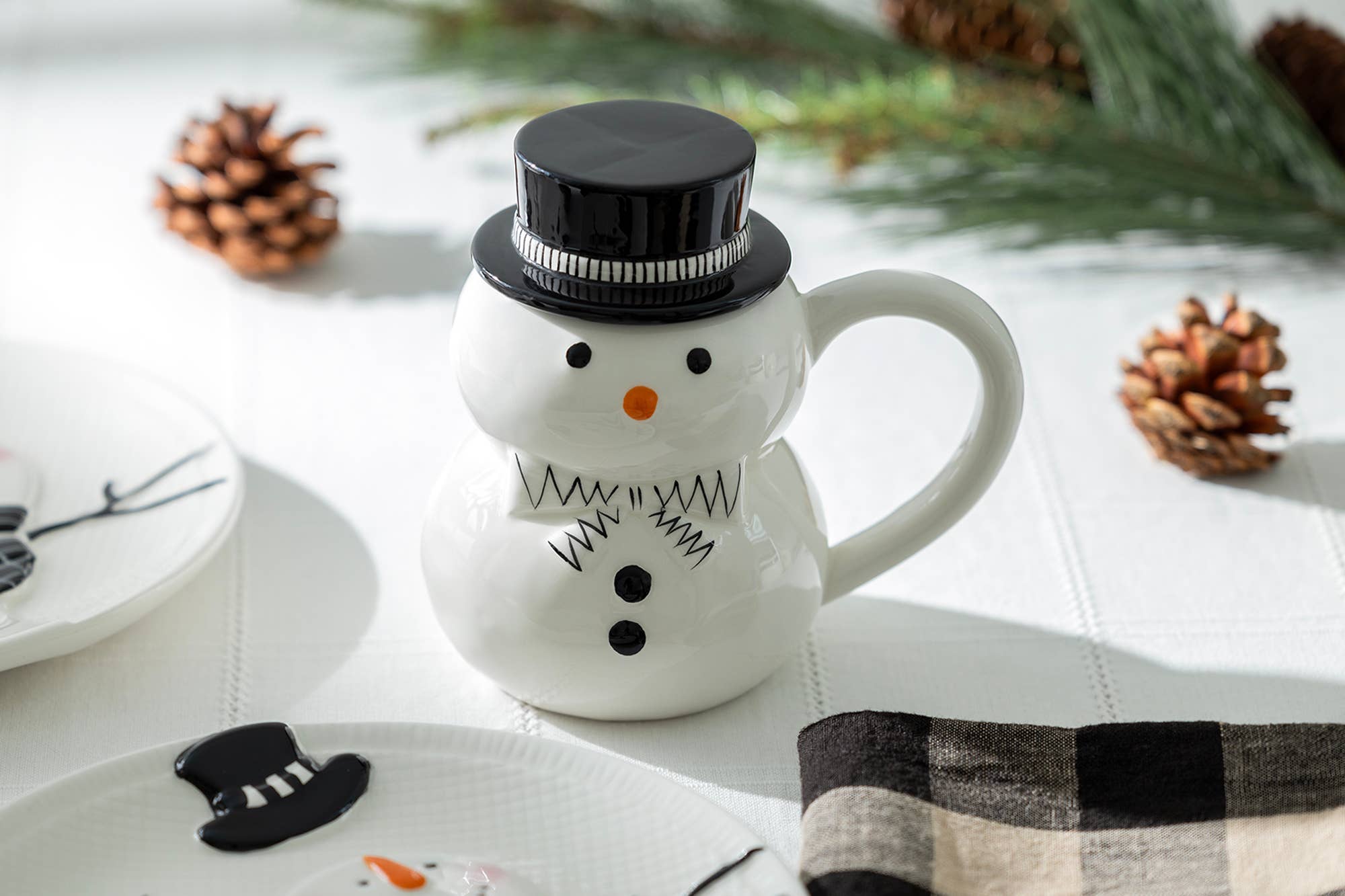 Grace Teaware - Wholesale Coffee Mug - Snowman 16oz Coffee Mug with Lid
