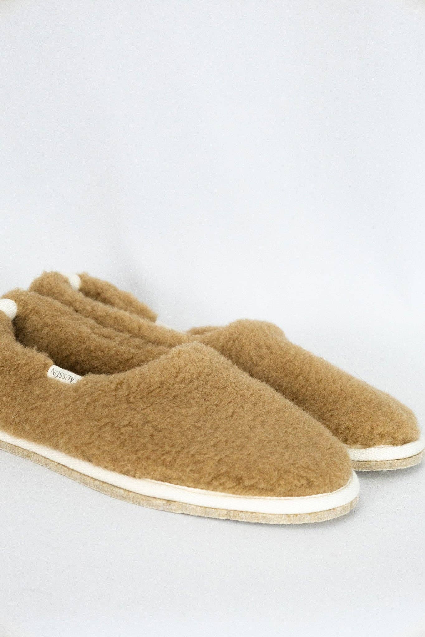 Caussün – Engroshandel Slippers - Dame – Marcel Fluffy Moka3