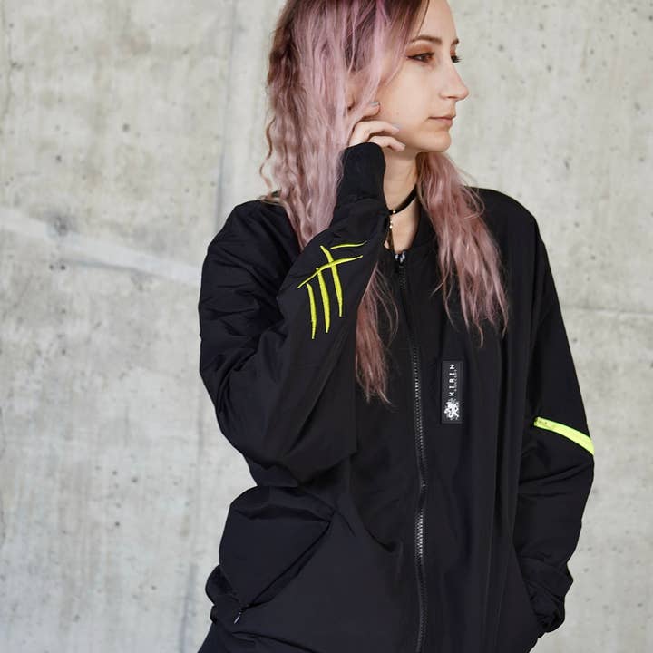 Kirin Koncept - Wholesale Bomber Jacket - Women's - Slashed - Lightweight Bomber Jacket4
