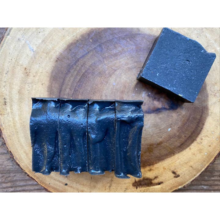 Tea Tree Oil + Charcoal (Detox) for wholesale by THE RIVER GOAT