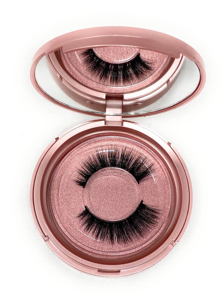 3D Lash In The Style Spellbound for wholesale by Miinachi Cosmetics