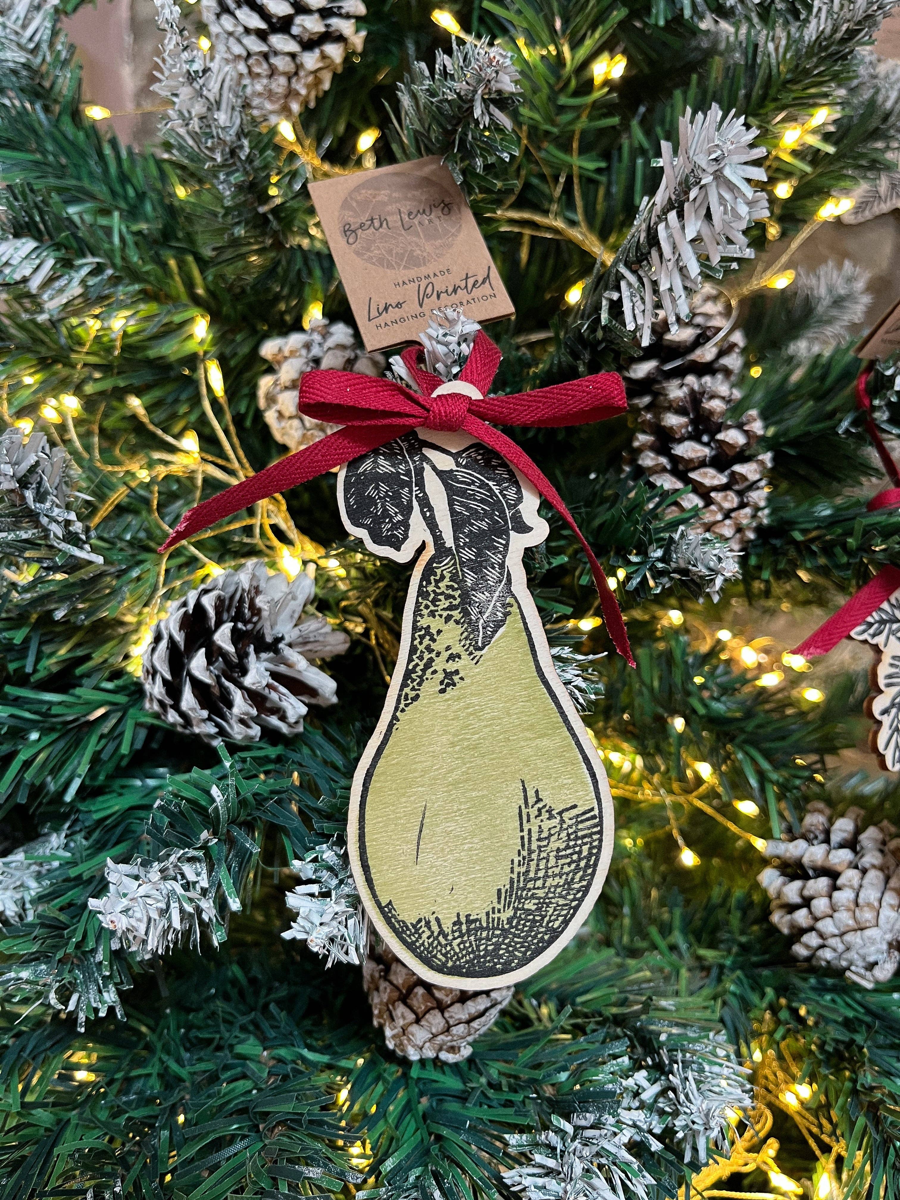 Beth Lewis Art - Wholesale Ornament - Wooden Tree Decorations13