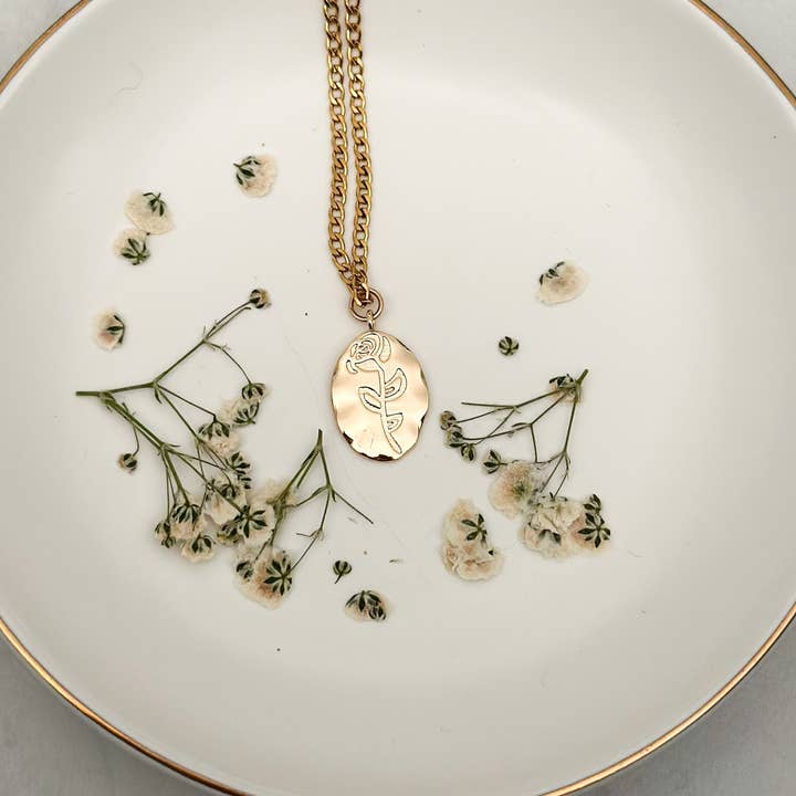 Daisy Mae and Company - Wholesale Pendant/Charm Necklace - Gold Flower Necklace5