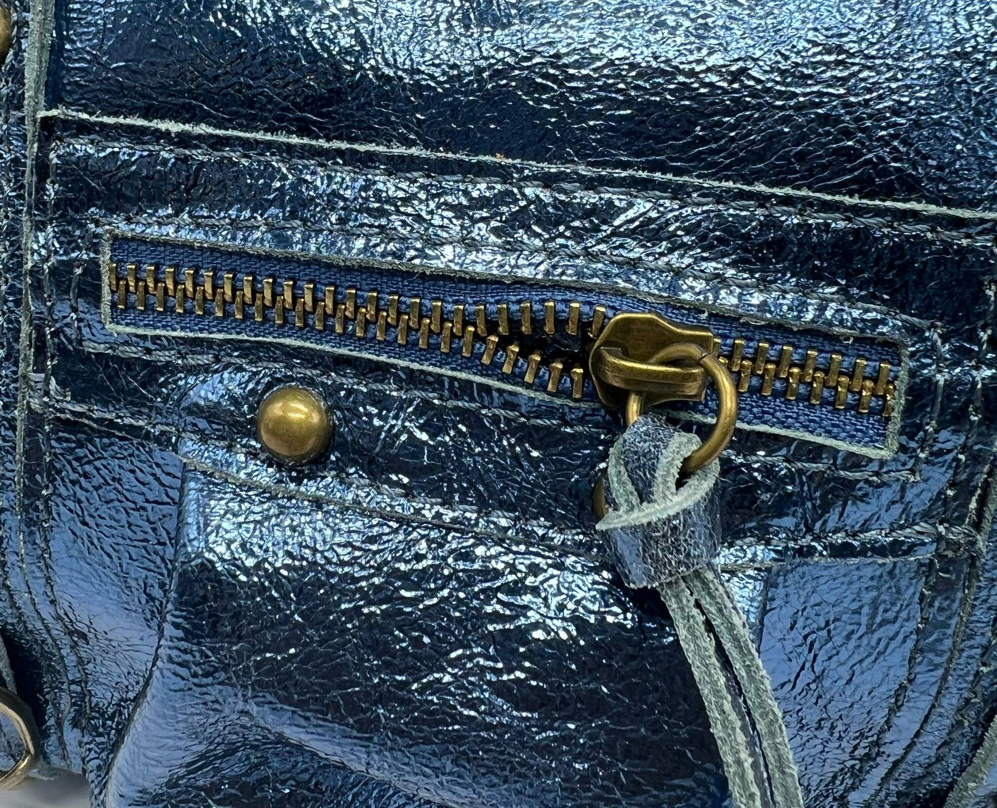 LINETA - Venta al por mayor Bolso con asas - Mujer - Bolso Boston de cuero de vaca - para llevar a mano y al hombro13