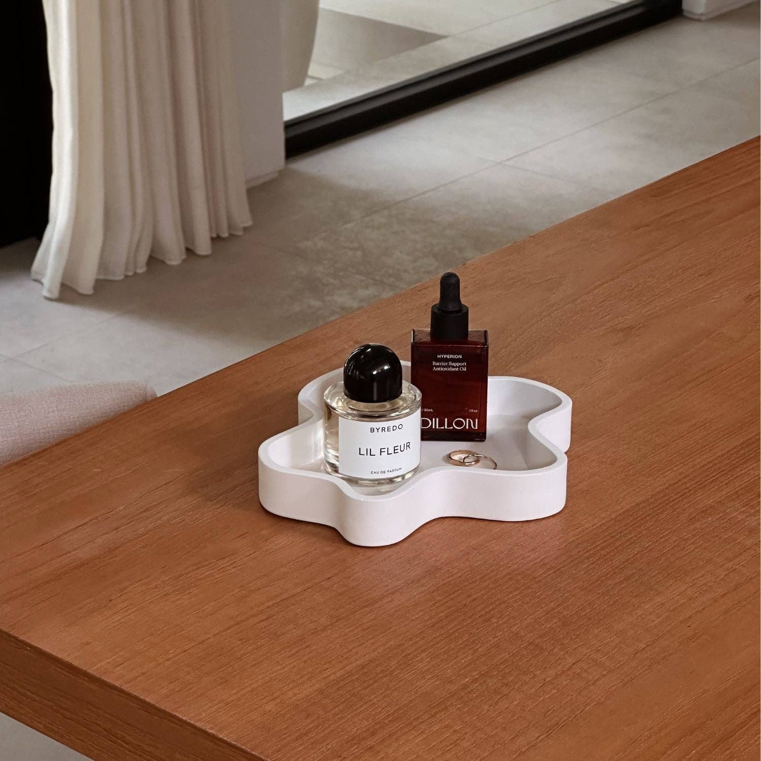 Moonstone The Luelle Wavy Tray for wholesale on Faire2