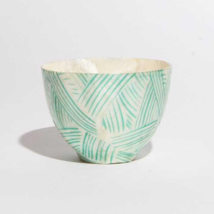 Ithemba - Wholesale Coffee Mug - Turquoise Trait Mother-of-Pearl Cup