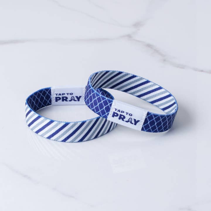 Versible - Wholesale Wristband - Tap To Pray® Wristband – Graphite & Ink7