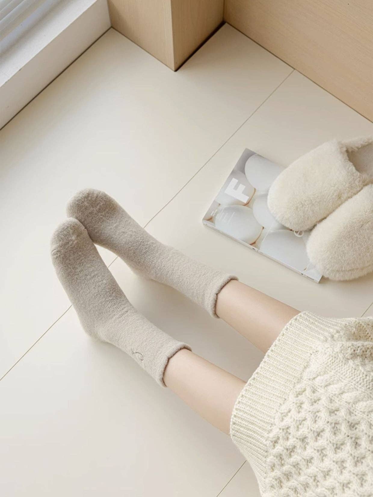 Gohobi （We cover U.S. import duties） - Wholesale Socks - Women's - Gohobi Warm Velvet Heart Socks27