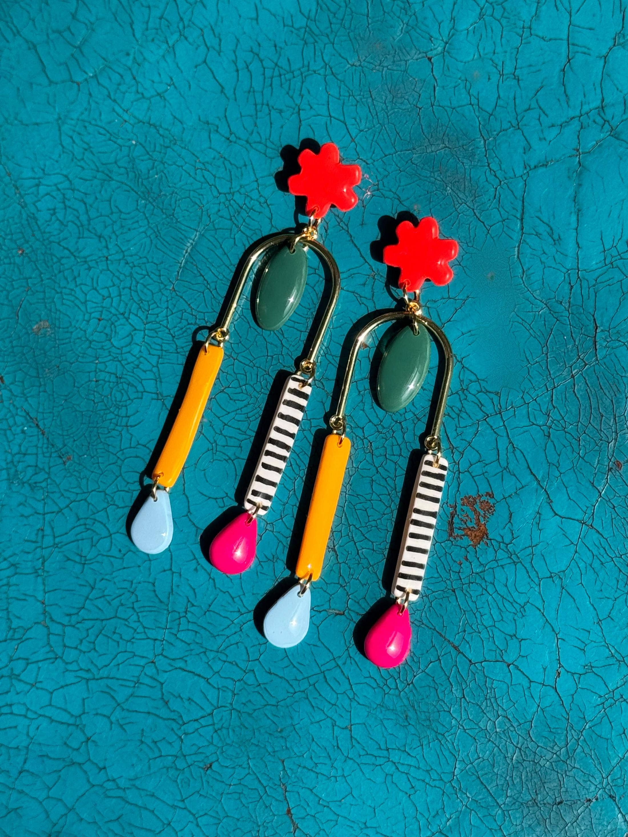 Delaney and Blu - Vendita all'ingrosso Orecchini pendenti - L'Arm-adillo1