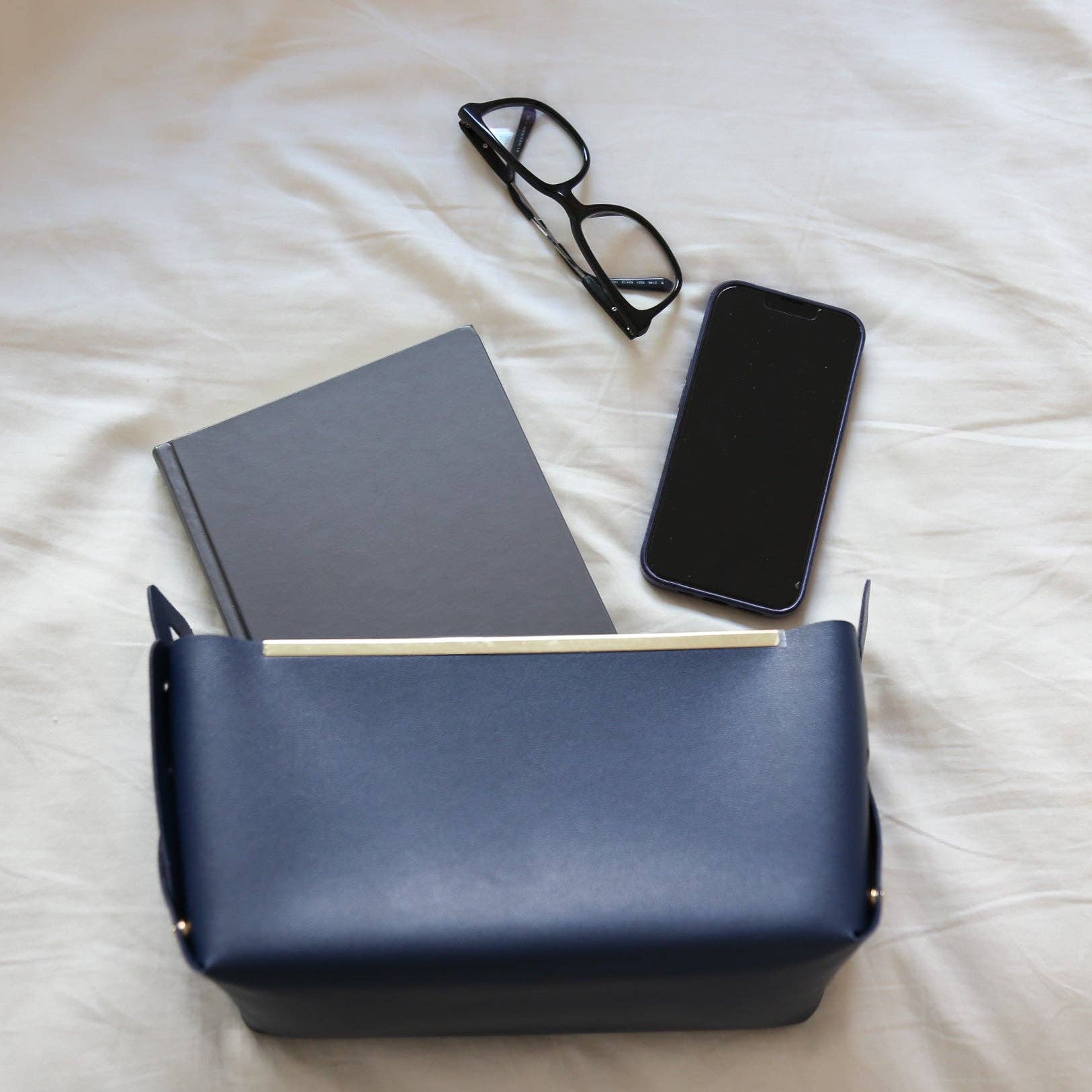 Zora Botanica - Wholesale Storage Bin - Storage Basket with Metal Edge2