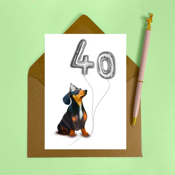 Carte d'anniversaire 40e Sausage Dog pour la vente par Hot Dog Greetings