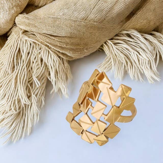 “CALLIOPE” adaptable stainless steel ring for wholesale by TOURMALYN