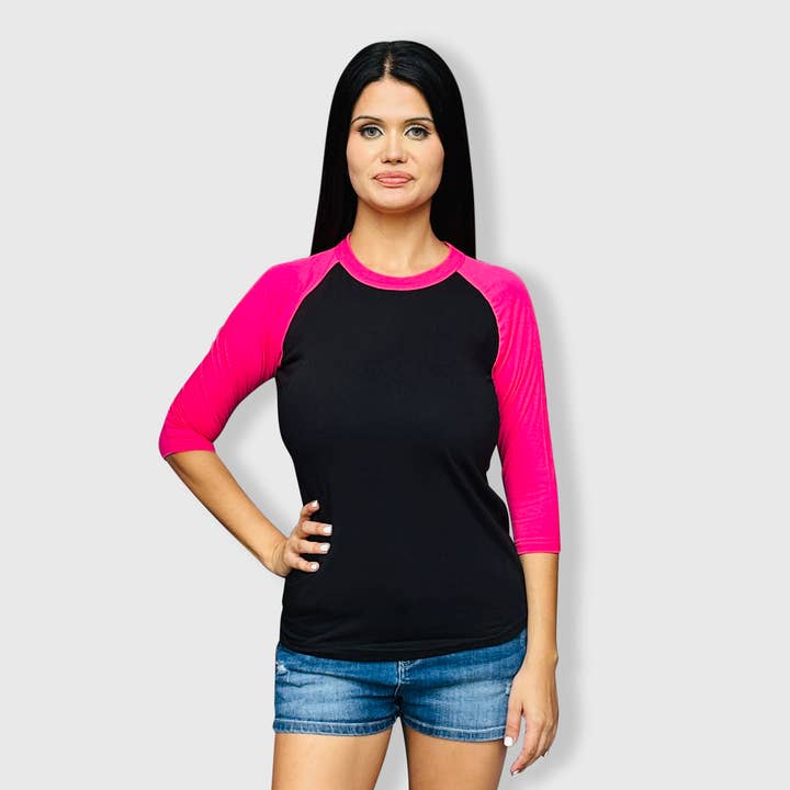 ILTEX Apparel - Wholesale T-Shirt - Women's - Adult Plain Raglan 3/4 T-Shirt - Black Body
