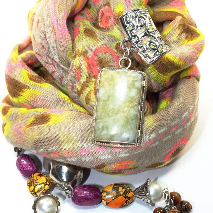 Springtime Headliner vedhæng tørklæde for engroshandel hos Wild Lotus