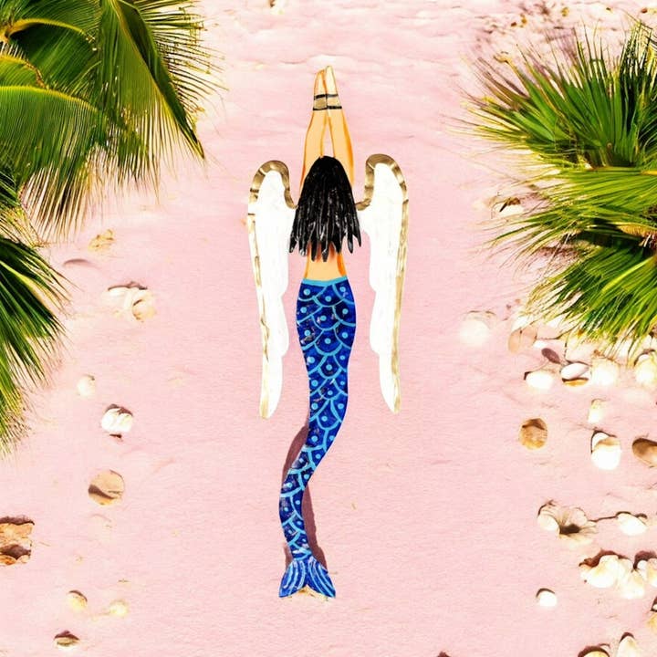 PINK PAMPAS – wholesale Wall Accent – Handmade Mexican tin wall-mounted winged mermaid