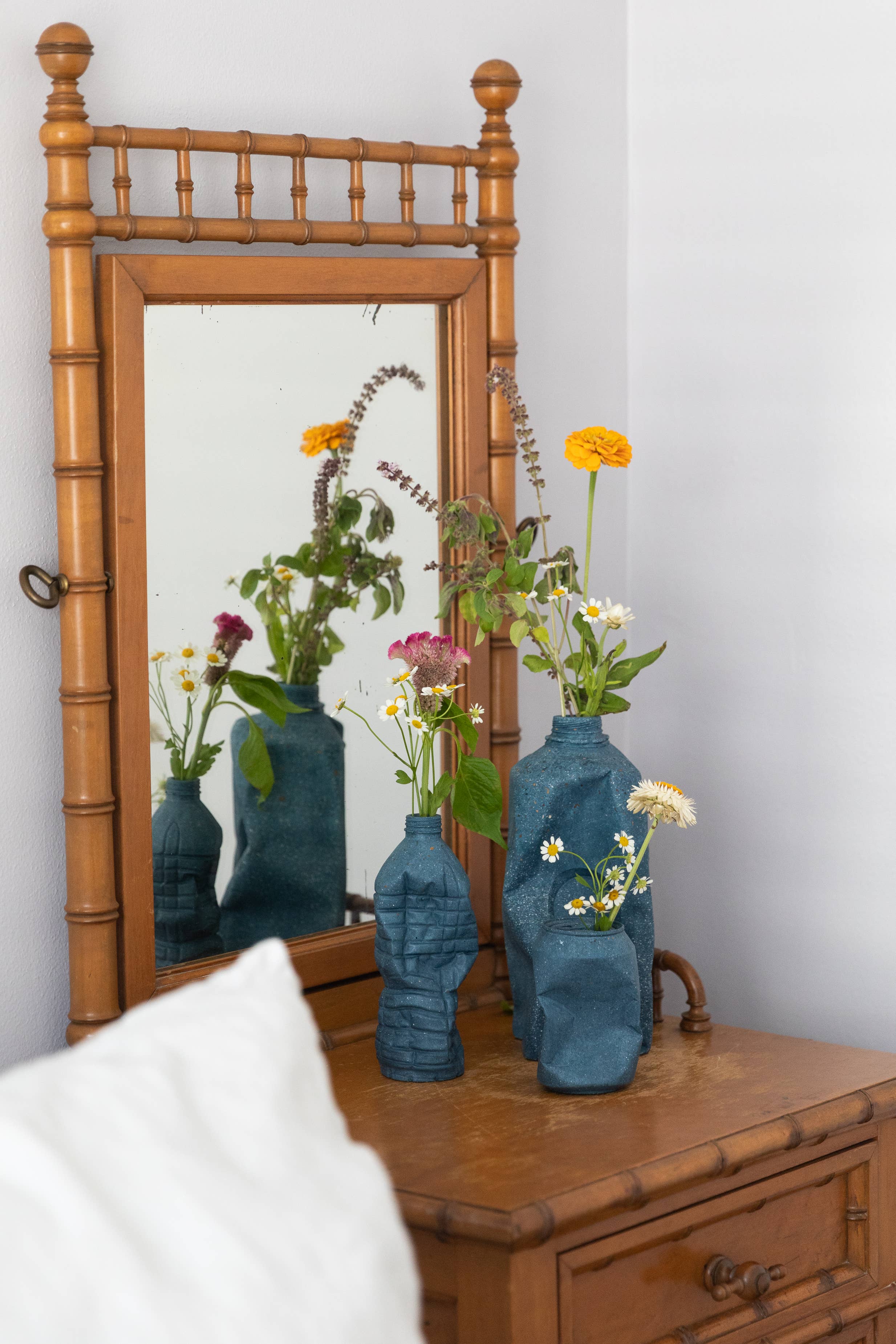 pretti.cool - Wholesale Vase - The Garbage Collection: Soda Cans9