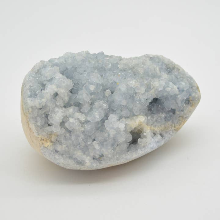 Celestitkrystalgeode - 2030 gram - #04 for engroshandel hos Calder Crystals