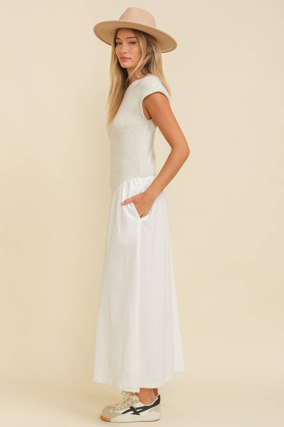 Cloud Ten - Wholesale Dress - Women's - CSW11891 - CAP SLEEVE CONTRAST PLEATED MIDI DRESS1