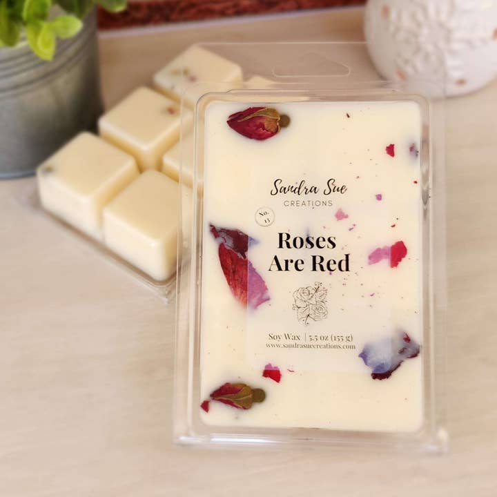 Cera di Soia Profumata "Roses Are Red", 5,5 oz | Formato Extra Large per la vendita all'ingrosso da parte di Sandra Sue Creations LLC