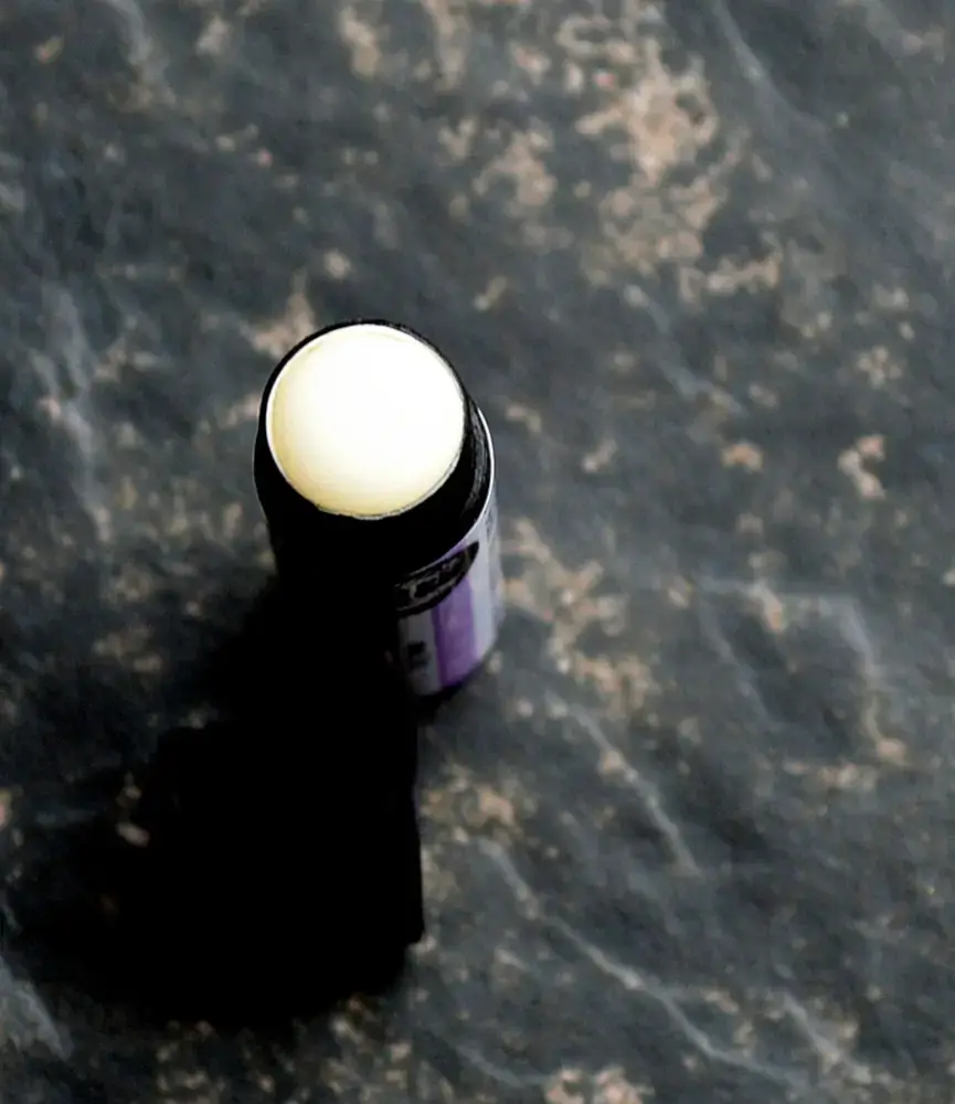 Badgerface Beauty Supply – Großhandel Lippenbalsam – Natürlicher, plastikfreier Lippenbalsam mit Sheabutter.18