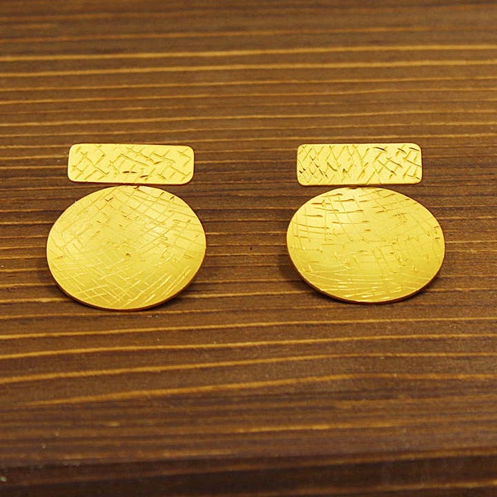 Gold-plated earrings 2 in 1 - Design with character for wholesale by LA MAR