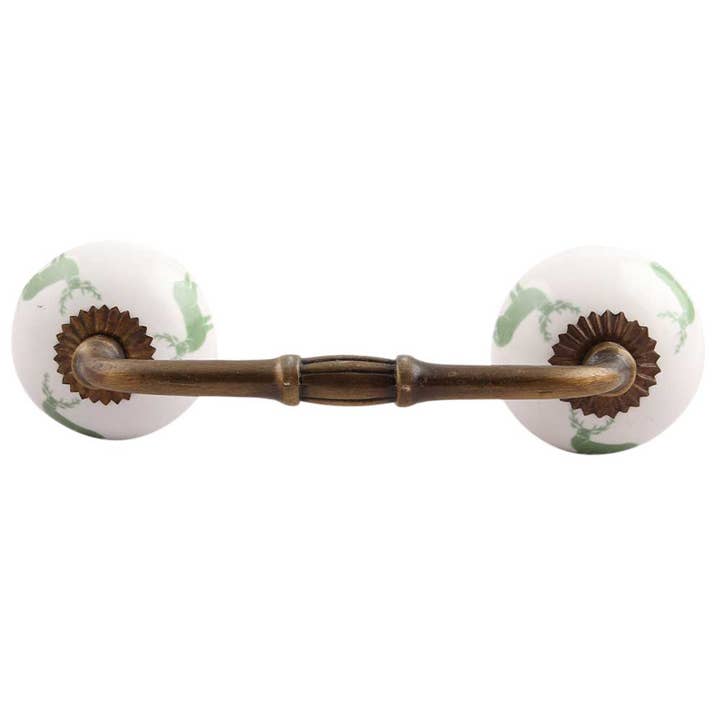 12 poignées de porte décoratives en céramique verte durable pour la vente par Daana Paani LLC