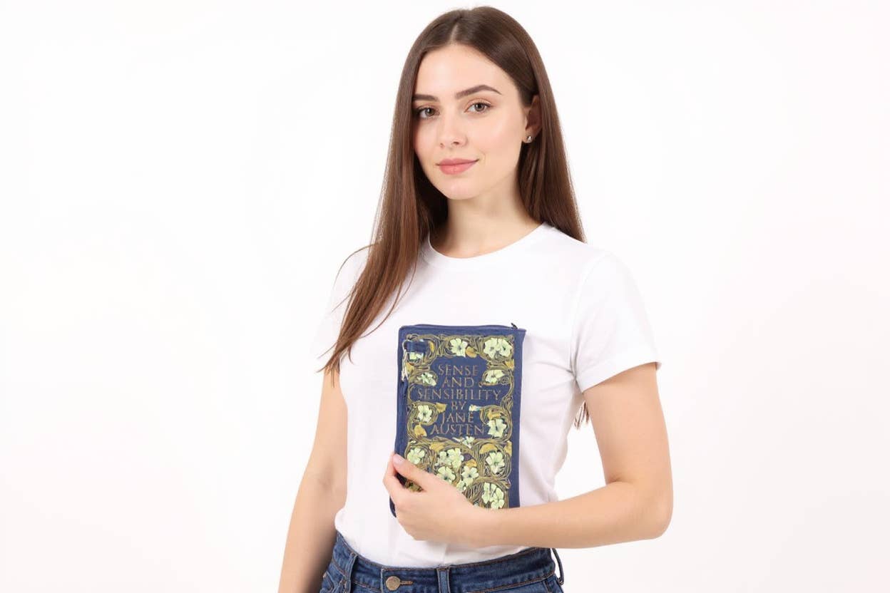 COMECO INC - Wholesale Clutch Bag - Women's - Sense and Sensibility Book Clutch Bag2