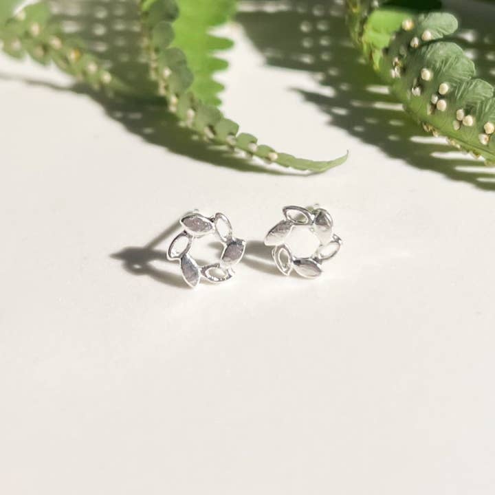 Natalie Clare Collections - Wholesale Stud/Post Earrings - Mini Wreath Studs3