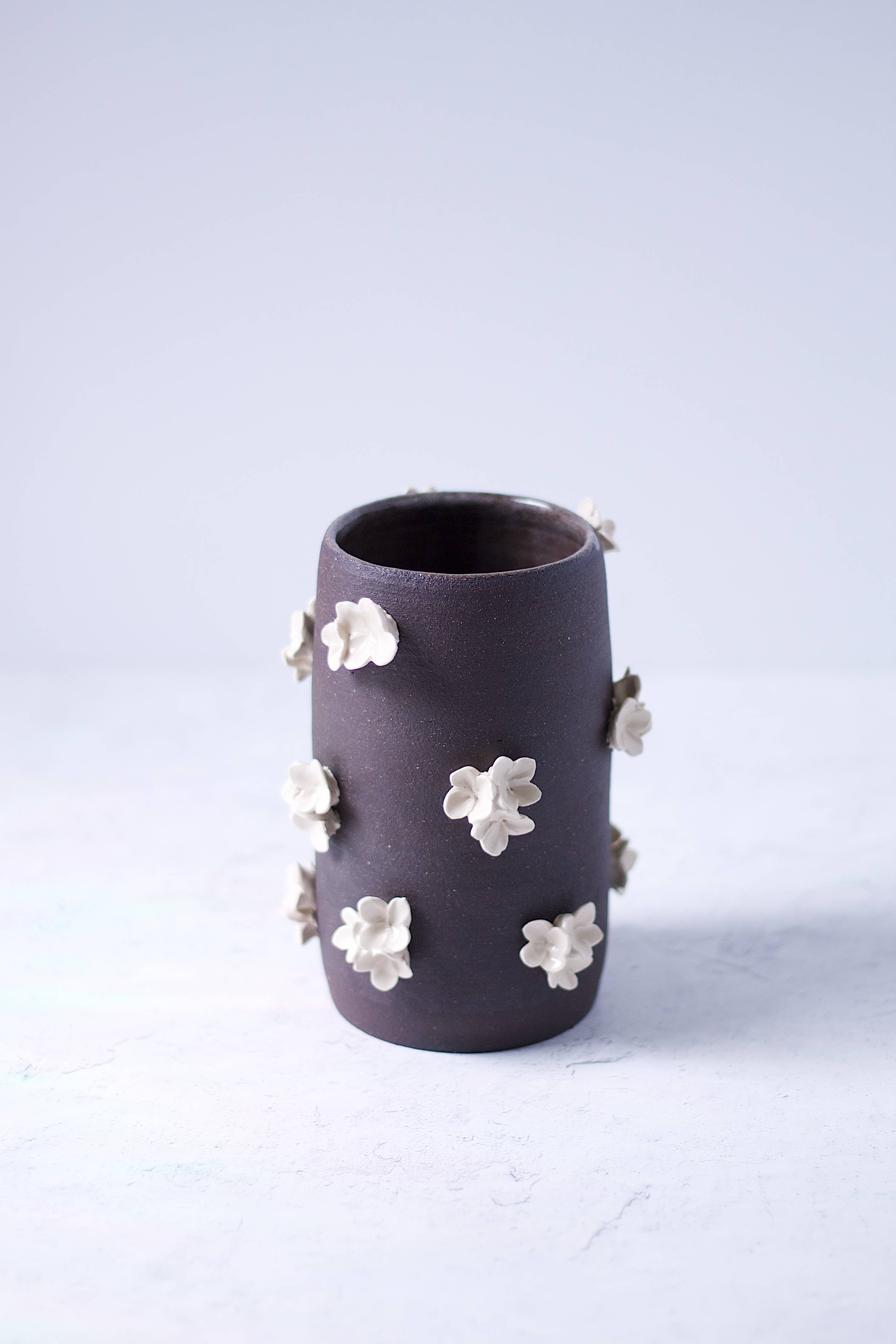 Erica Moore Pottery - Wholesale Vase - Charcoal Flower Vase0