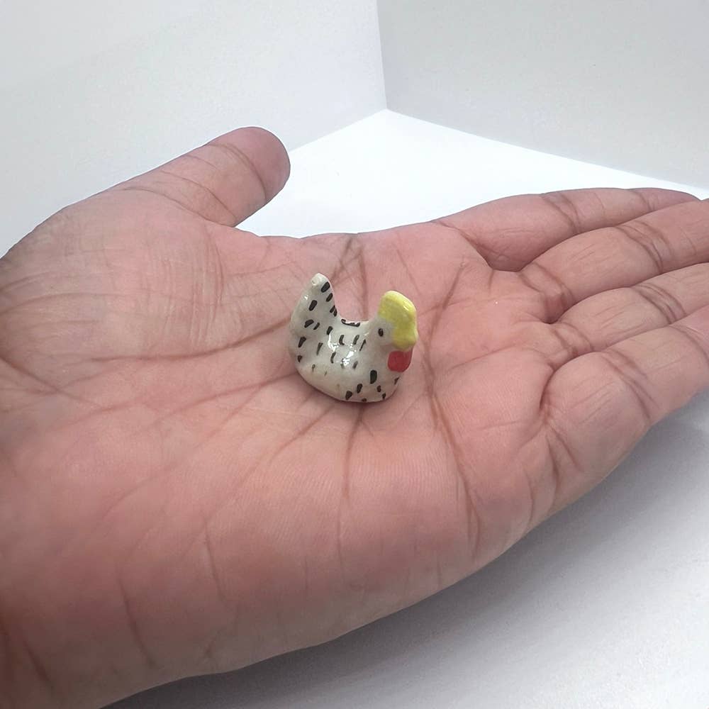 VIE - Wholesale Decorative Figurine - Mini Ceramic Figurine, Assorted Colour, Approx. 2cm50