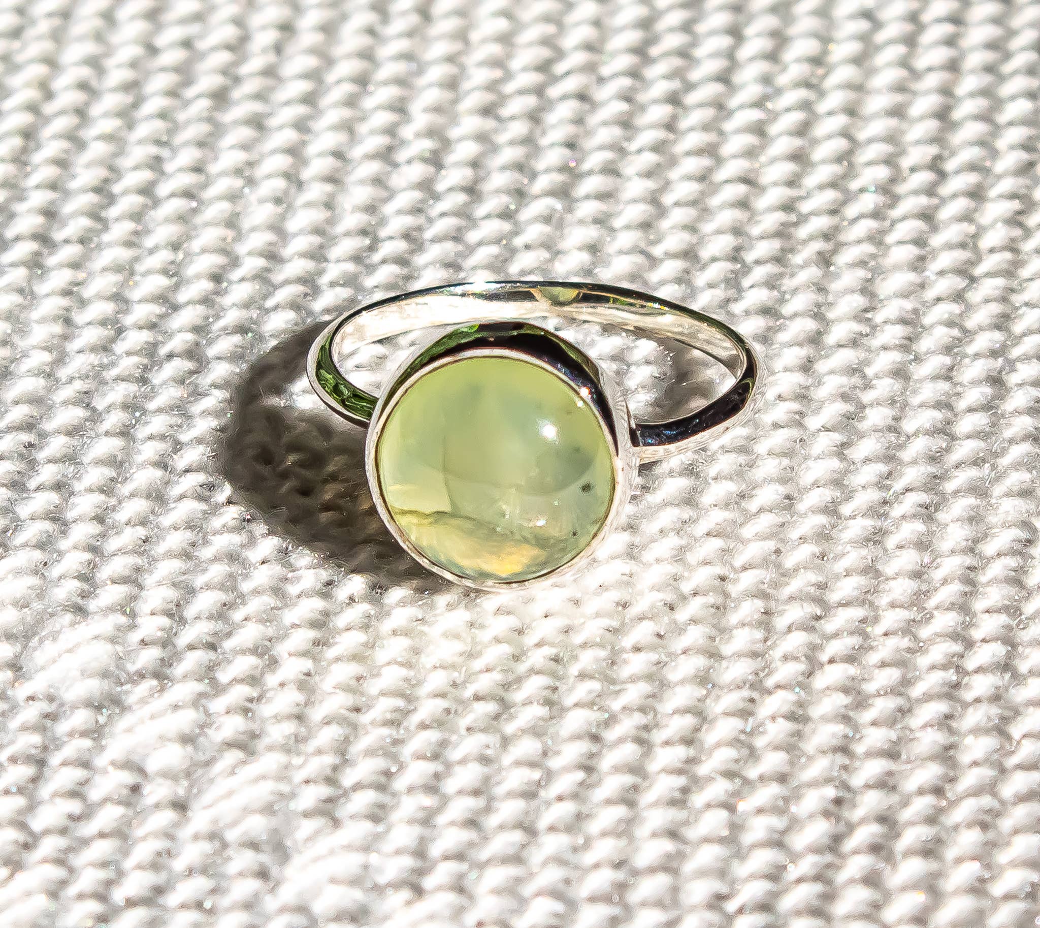 Quasar Gems USA - Wholesale Single Stone/Solitaire Ring - Prehnite Gemstone Sterling Silver Ring Round1