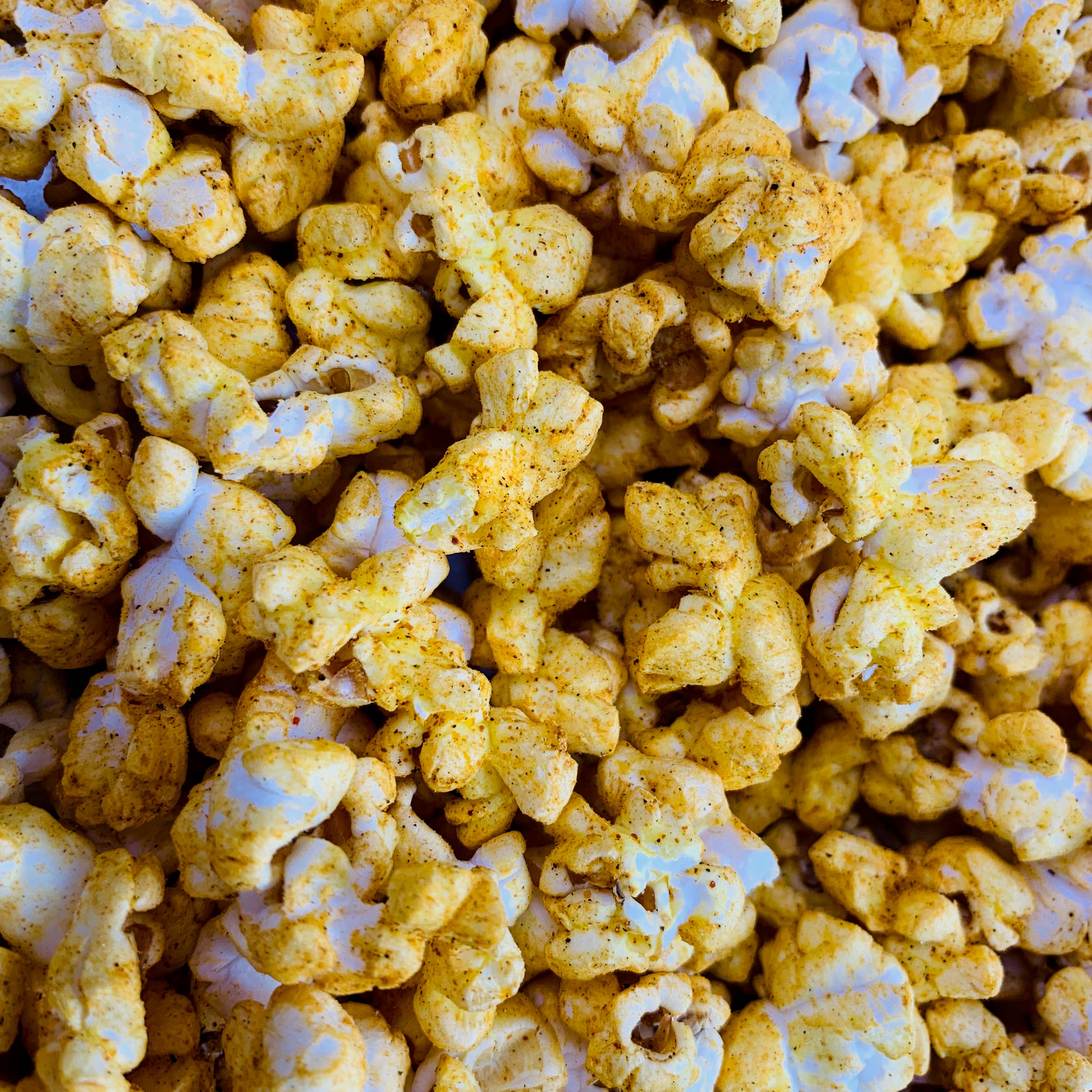 Lillie's of Charleston - Wholesale Popcorn - Gullah Pop "Ho-Lotta Hissy Fit Goin' On" Popcorn, 12-1.0oz1