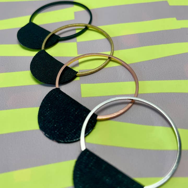 von Lani = Jewellry + Suncatchers - Wholesale Picture Frame - Picture hangers, set of 3 circles 🔵 🔵 🔵/Home decor/Postcards1