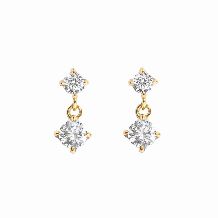 CZ Charm Studs för wholesale av Sami Jewels