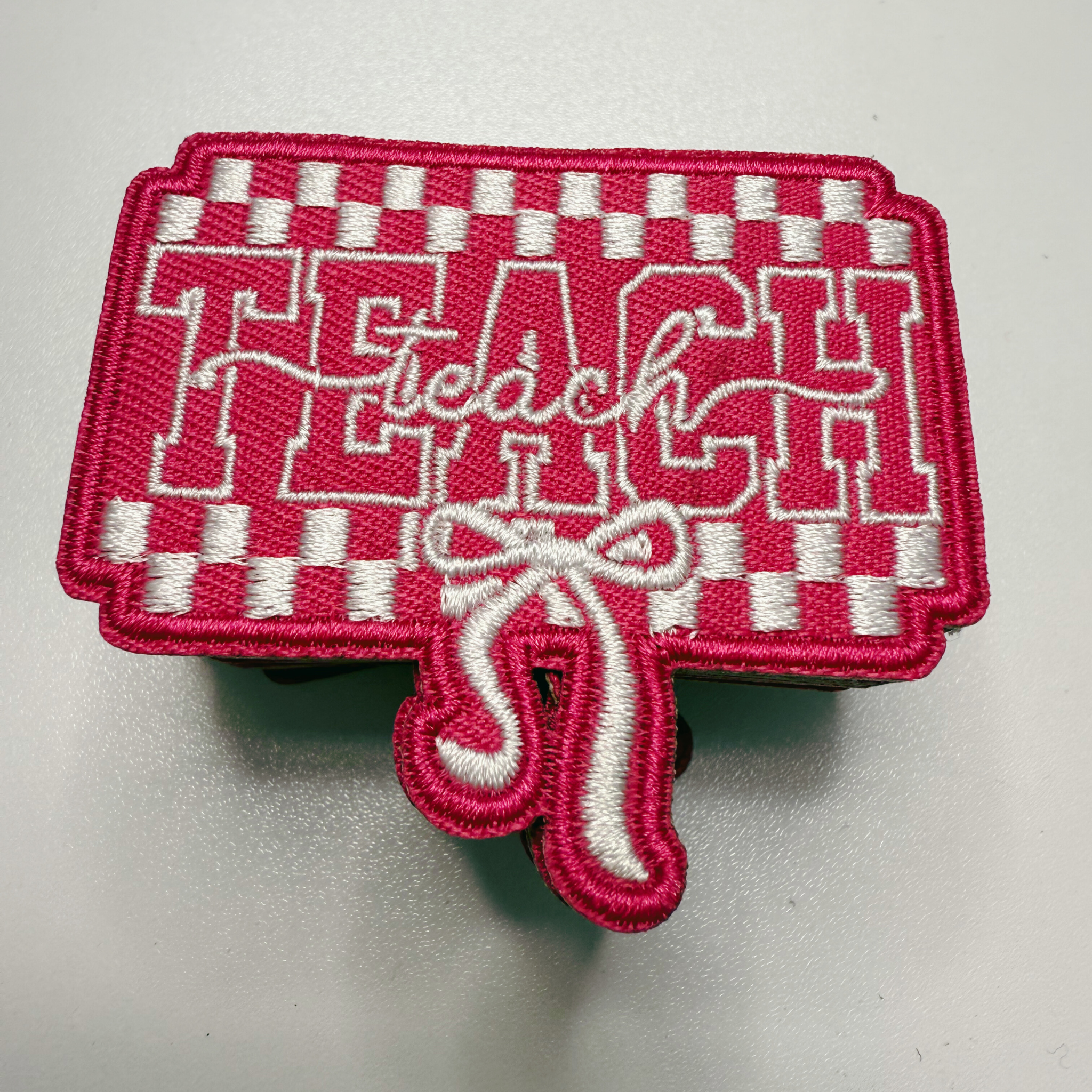 TEELUX - Wholesale Patch - 2.5"  PINK TEACH w bow -  Embroidered Hat Patch3